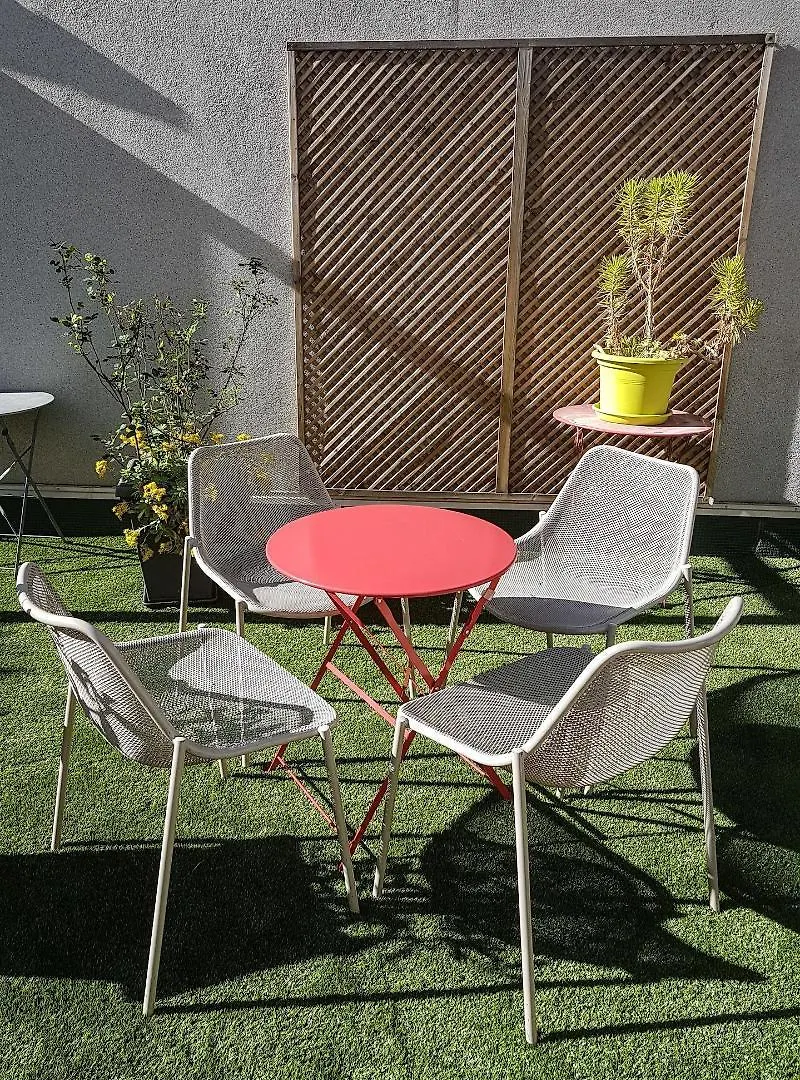 Esatitude Hotel Nicea