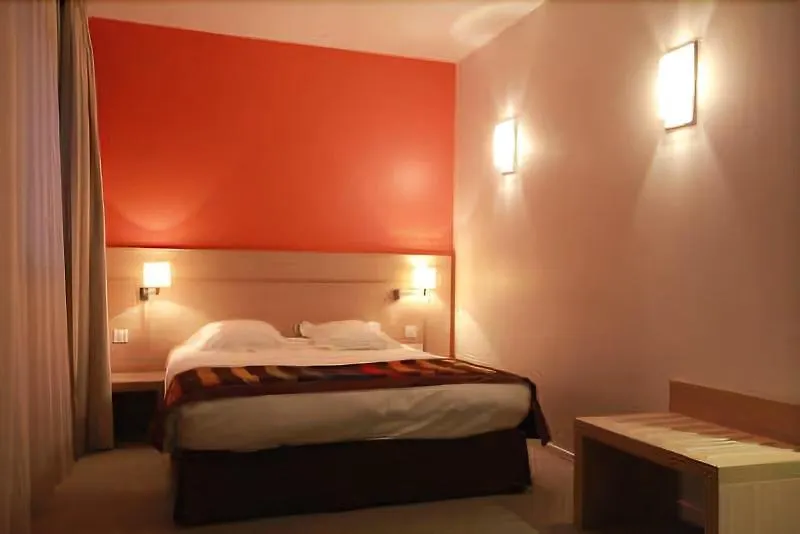 Esatitude Hotel Nice